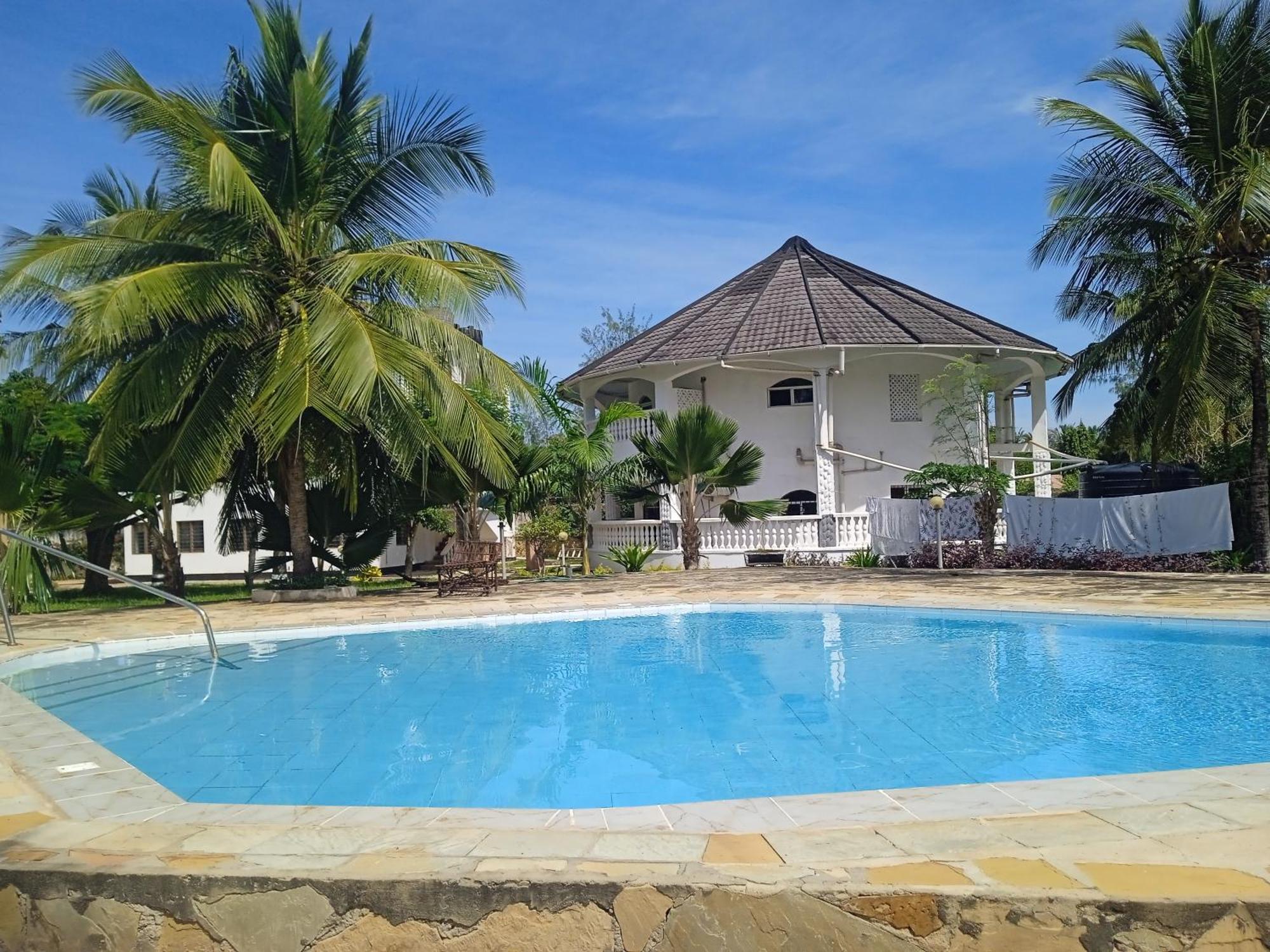 Villas Orchard Diani Beach Exterior photo